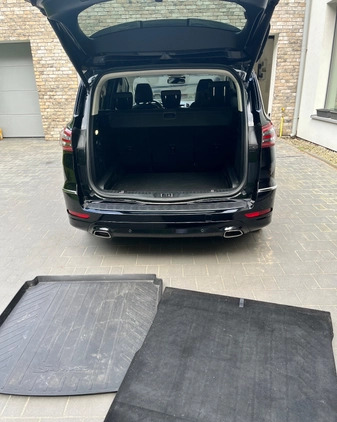 Ford S-Max cena 70900 przebieg: 278000, rok produkcji 2017 z Warszawa małe 704